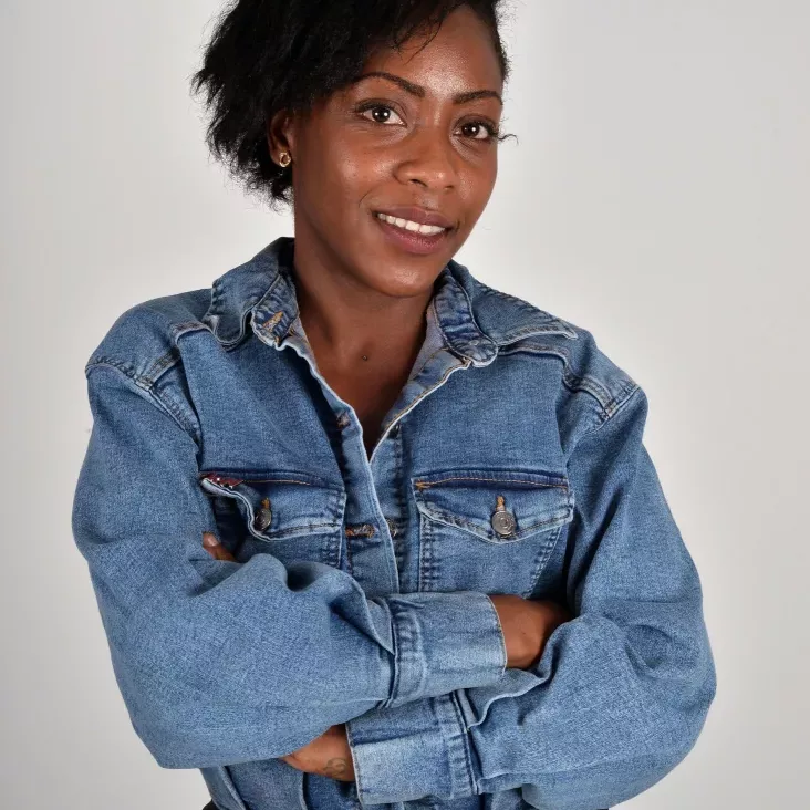 Valérie PINCK, Agent KW Arvern